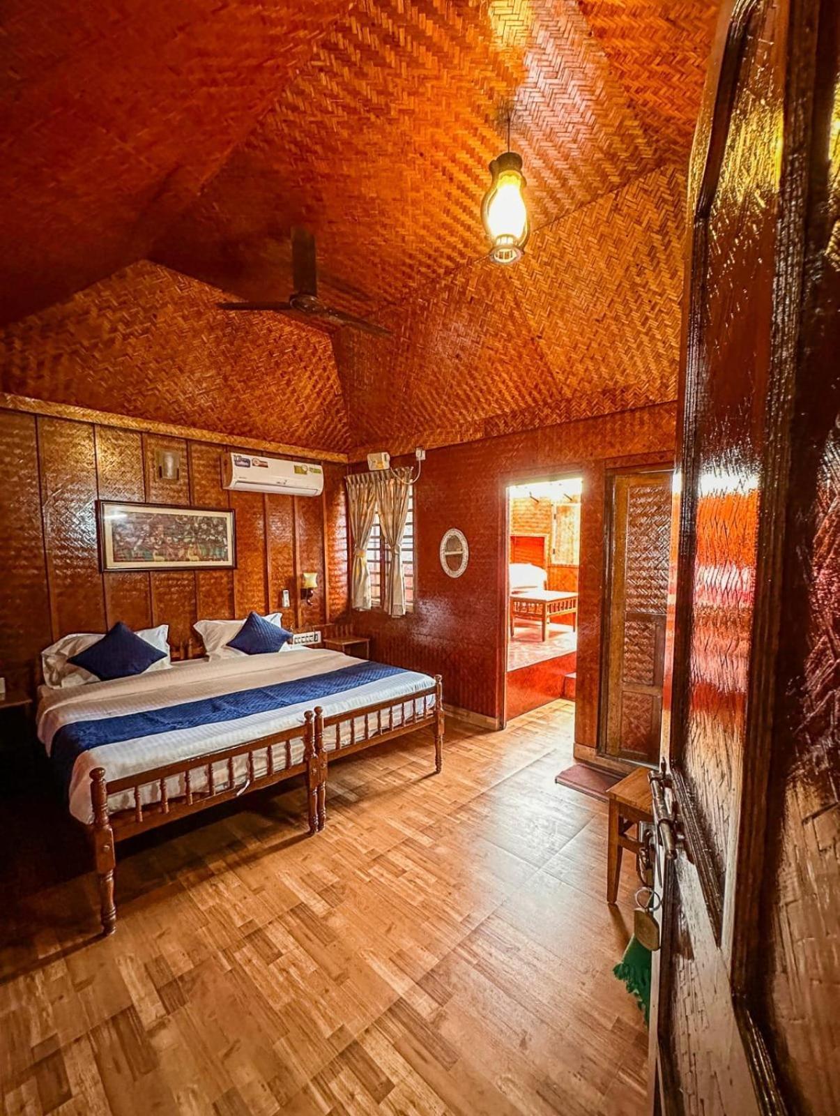 Sajeev Home Stay Cherai Beach ห้อง รูปภาพ