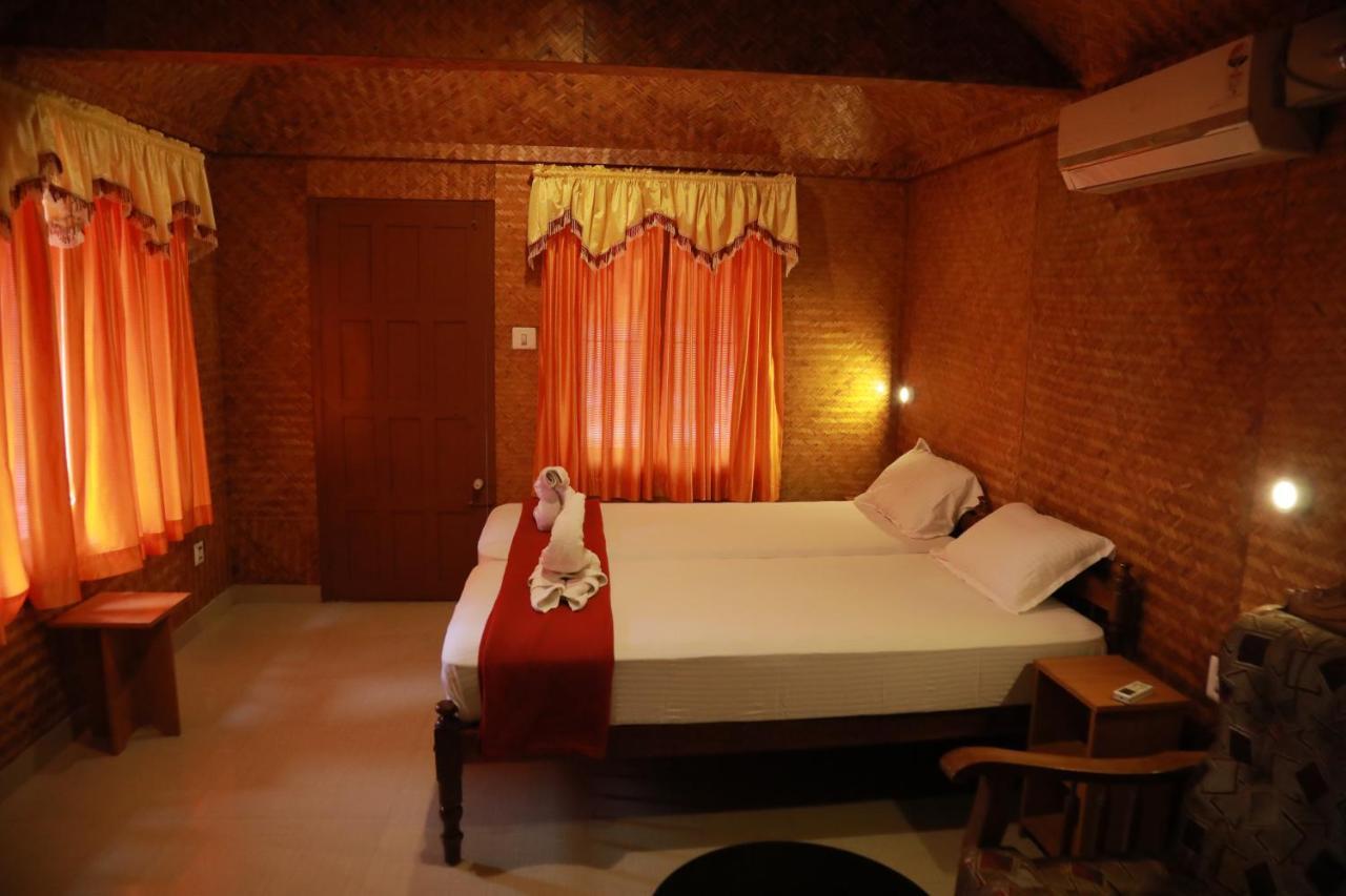 Sajeev Home Stay Cherai Beach ภายนอก รูปภาพ