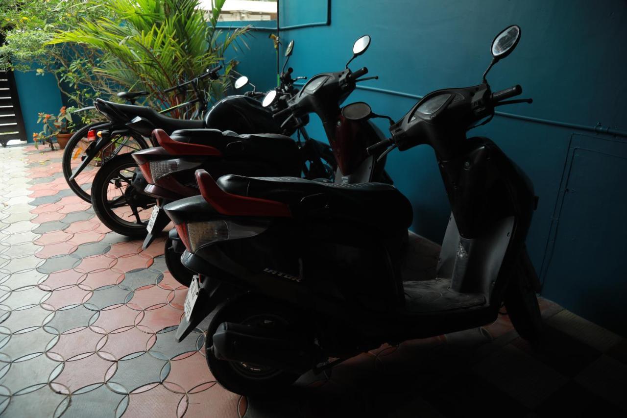 Sajeev Home Stay Cherai Beach ภายนอก รูปภาพ