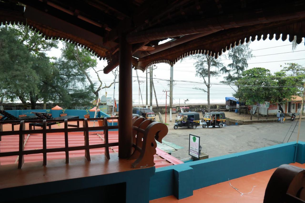 Sajeev Home Stay Cherai Beach ภายนอก รูปภาพ